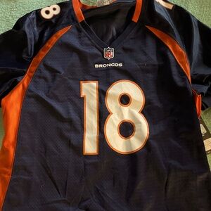 Women’s Manning Broncos jersey XL New